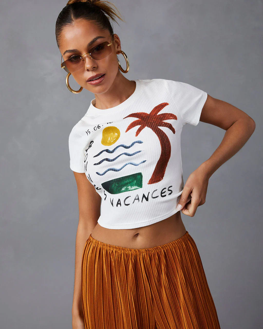 Bonnes Vacances Cropped Tee