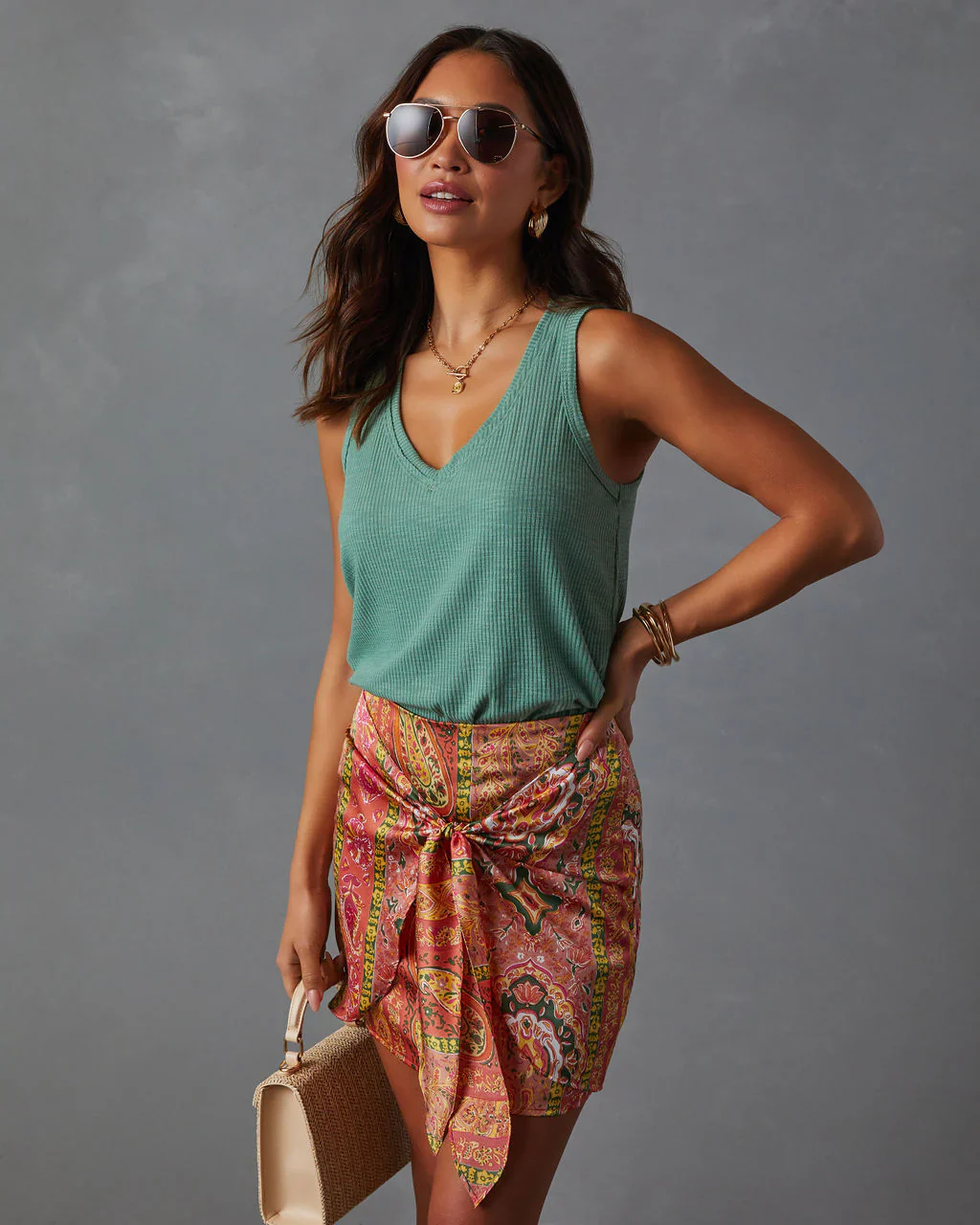 Moira Relaxed Ribbed Curved Hem Tank