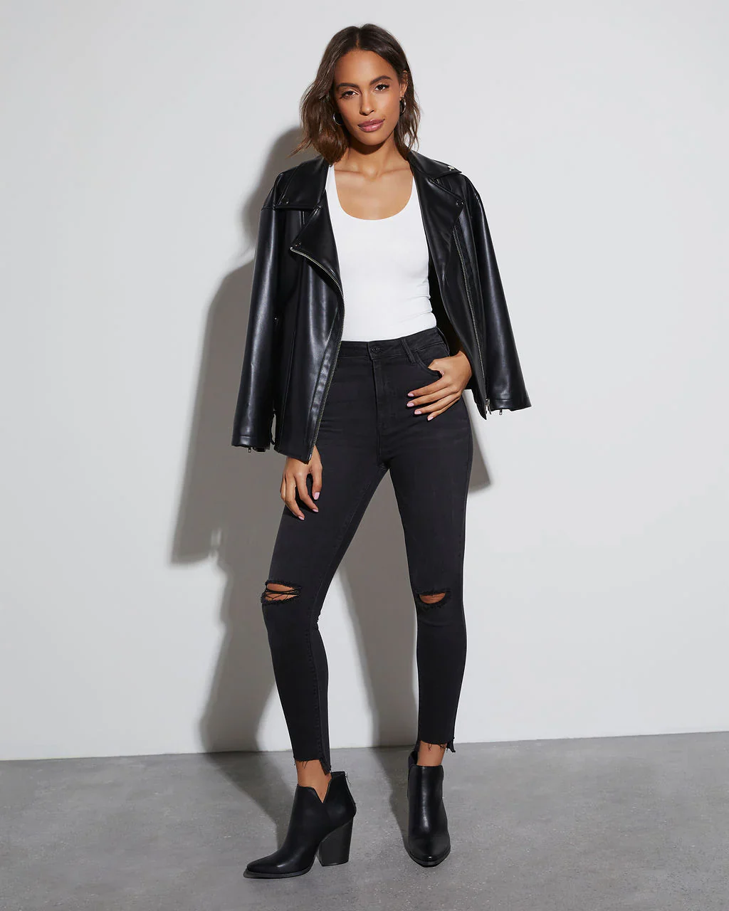 Everyday Essential Scoop Neck Tank