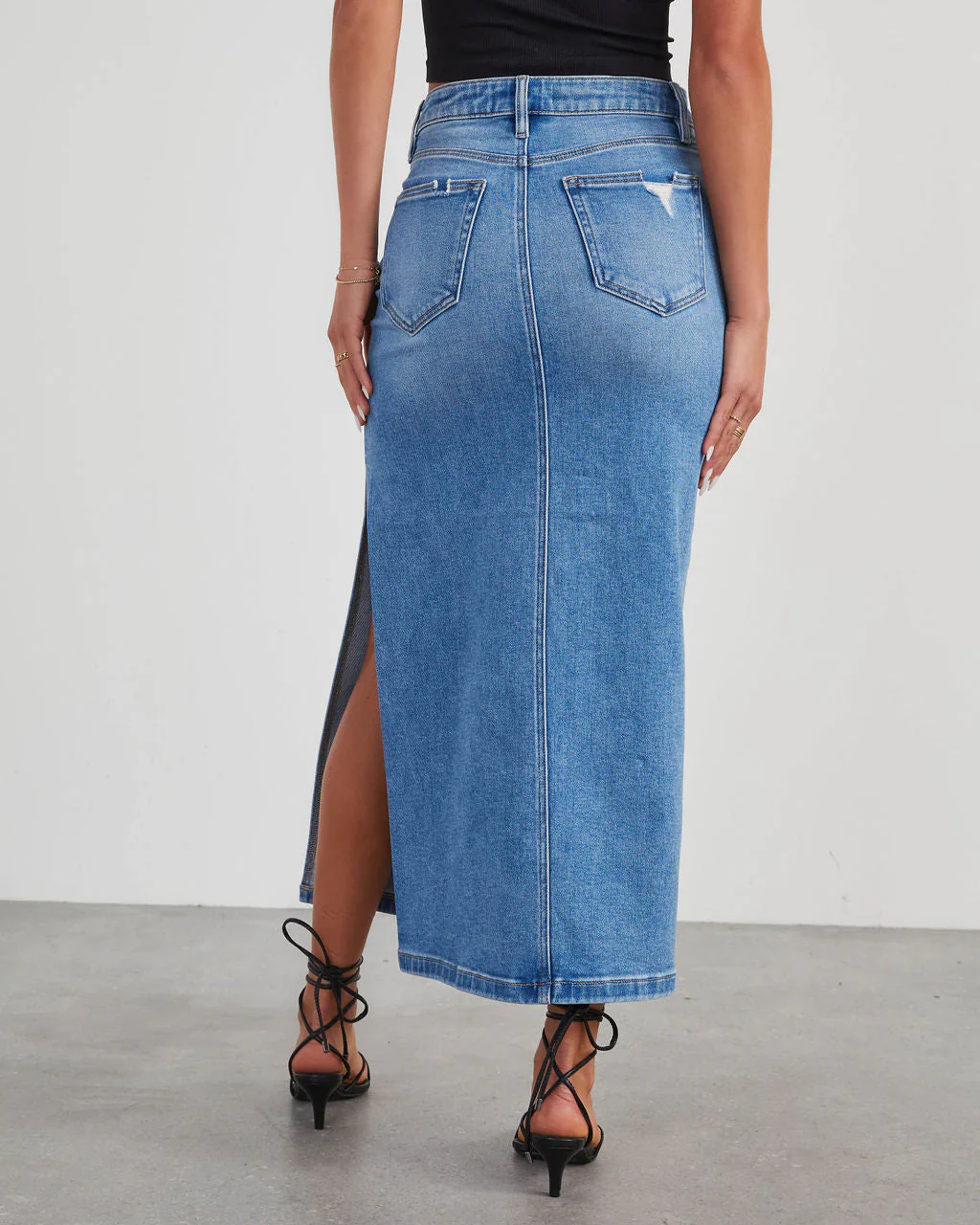 Chic Side Slit Denim Midi Skirt