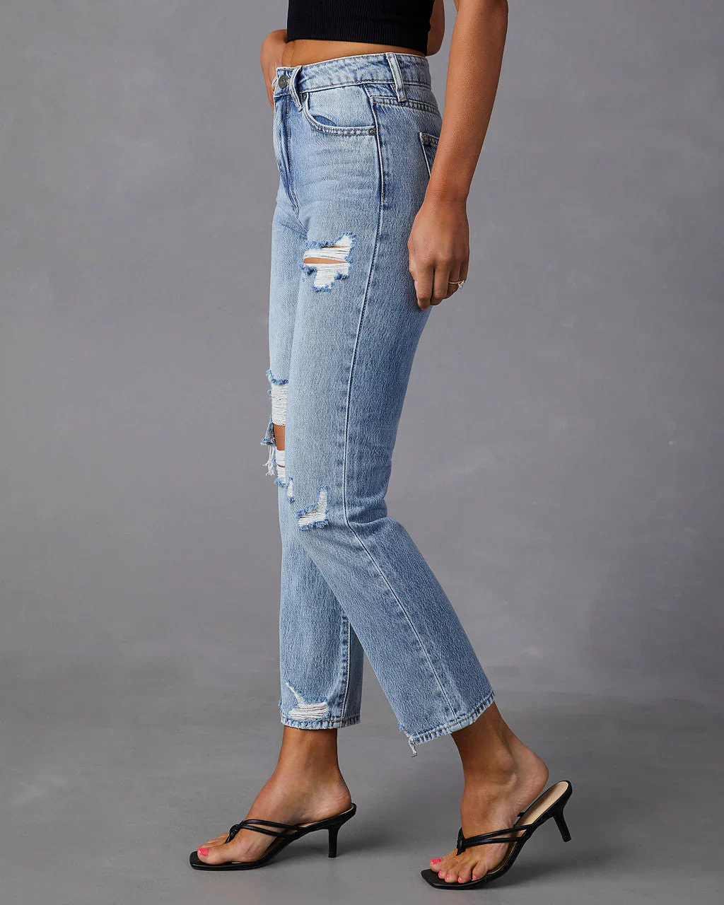 Enya Distressed Cropped Jeans