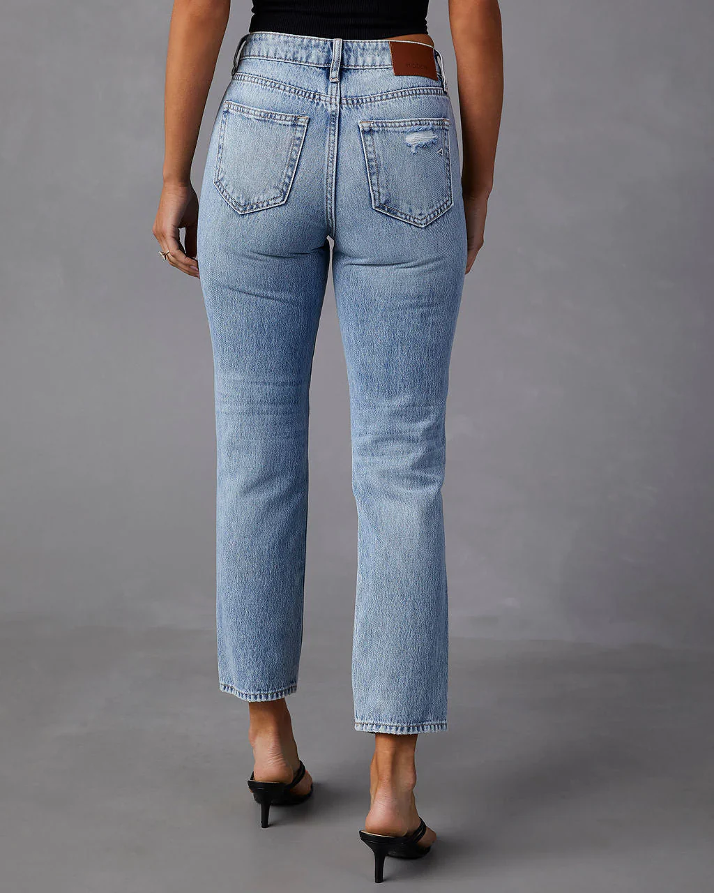 Enya Distressed Cropped Jeans